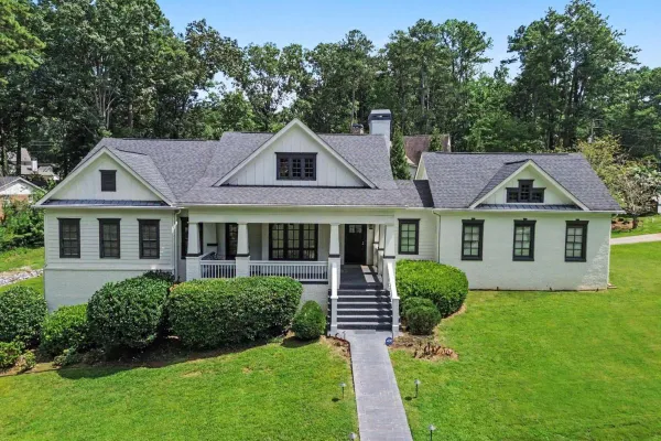 365 SAINT MARYS LN