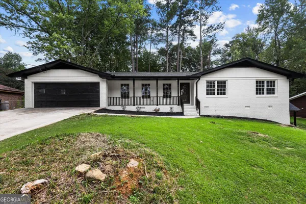 1674 LAMANCHA DR