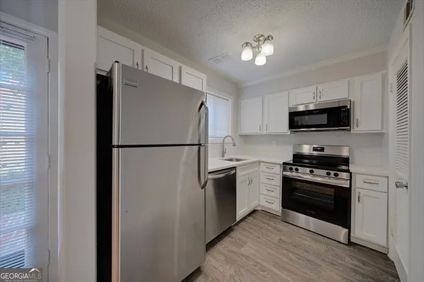 1604 BRIARCLIFF RD 2