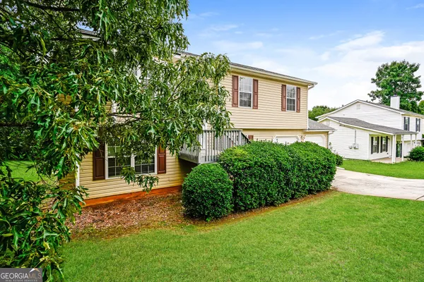 6155 RALEIGH OAKS CT