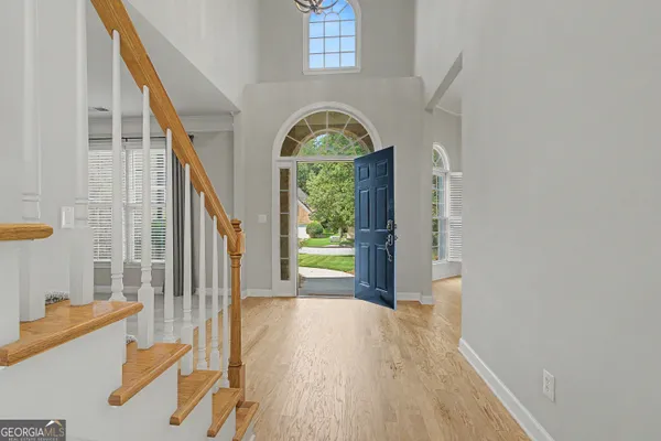 1608 CASCADE OVERLOOK