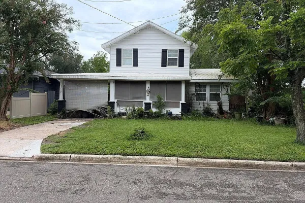 4119 LEXINGTON AVE
