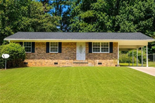 792 PLAINVILLE CIR