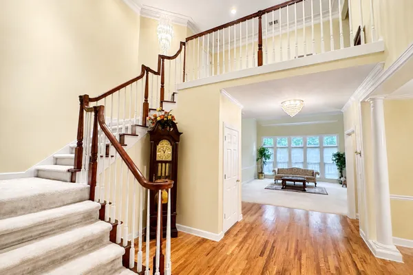 401 STURDIVANT CT