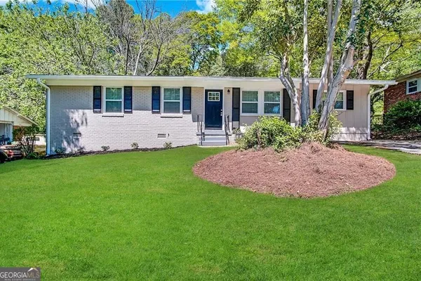 310 OAK DR