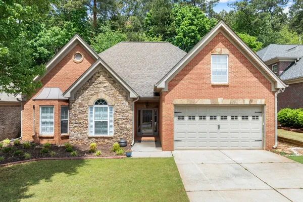 2110 RETREAT HAVEN LN