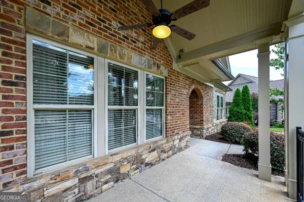 62 CEDARCREST VILLAGE CT