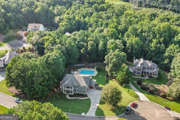 307 TALL PINES CT