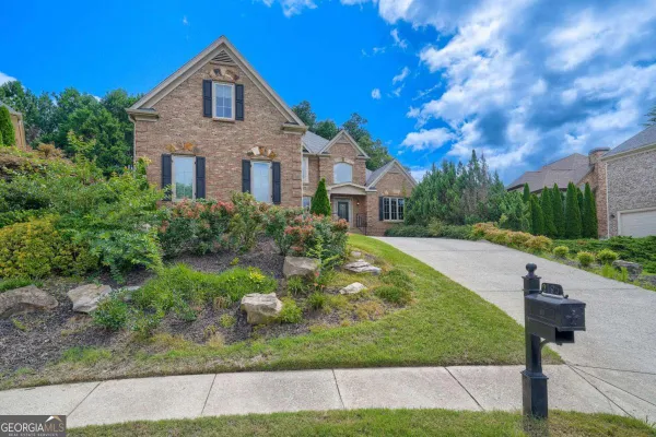 2195 ENCLAVE MILL DR