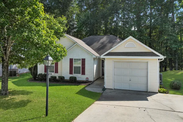 203 MISTY RIDGE TRL
