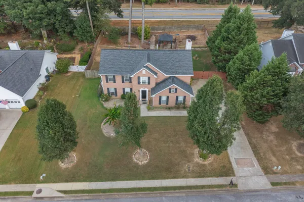 415 MADISON CHASE DR