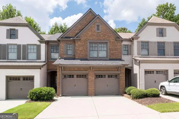 4922 BERKELEY OAK CIR