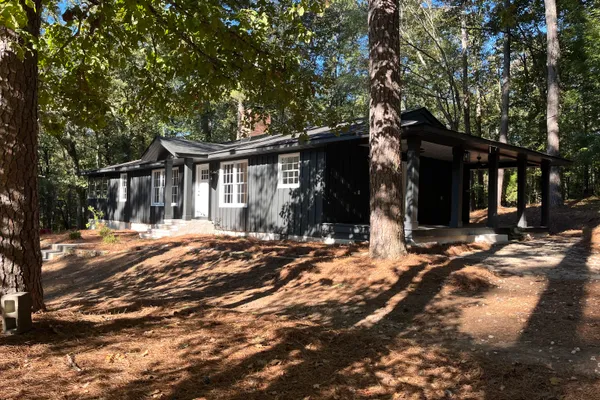 2422 WILLIAMS MILL RD
