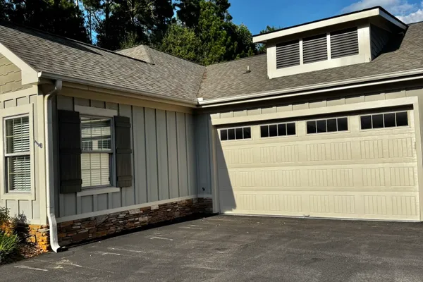 122 EDGEWOOD CT