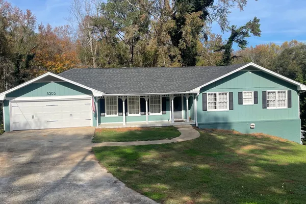 5205 CORINTH CIR 3