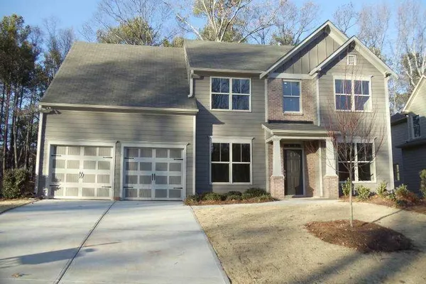 760 WADE FARM DR