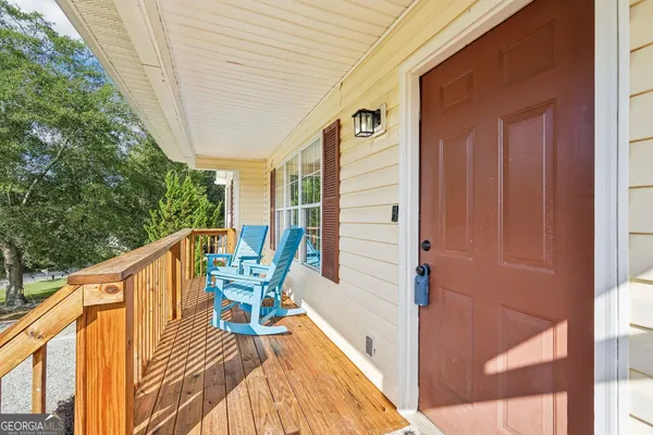 202 WHITE PINE LN