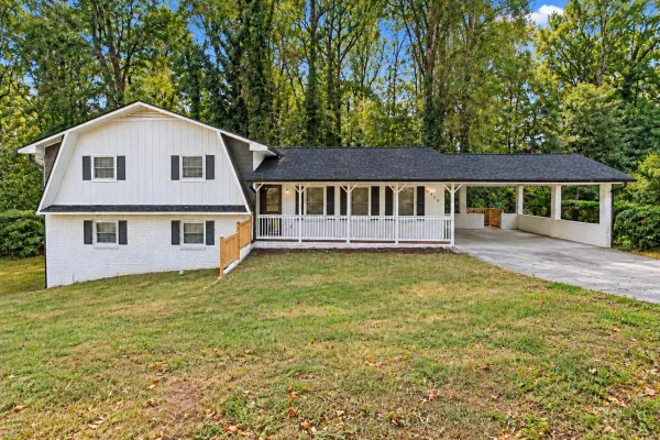 3450 SPRING VALLEY BLVD