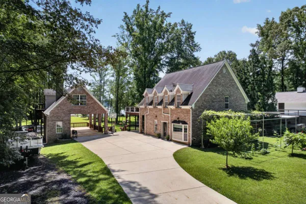 293 BUCKHORN DR