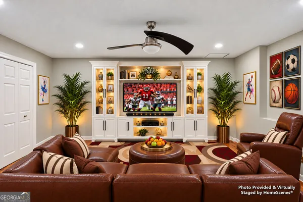 2031 PINNACLE POINTE DR