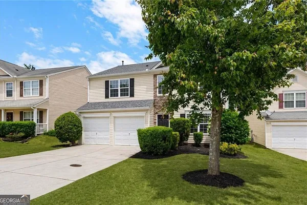 411 SUGAR MAPLE CT