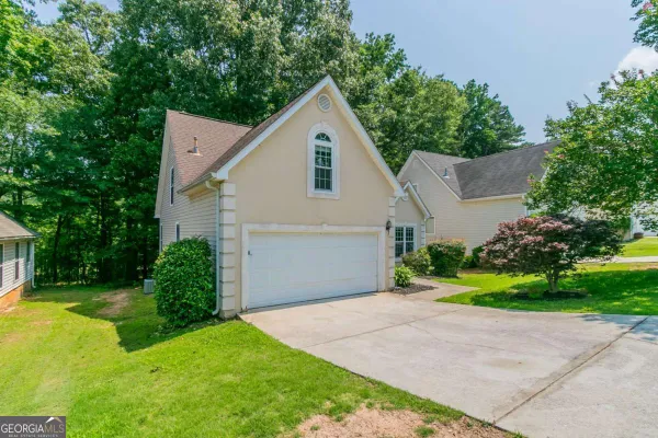 12015 HARBOUR TOWN PKWY