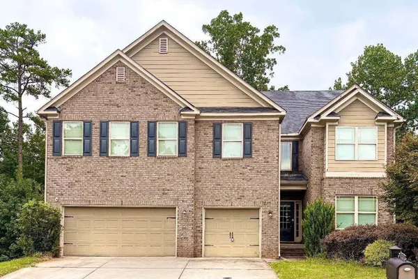 5646 WHISPERING PINES LN