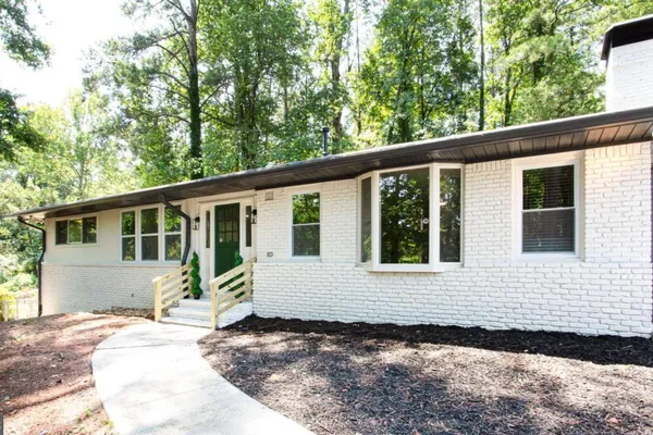 1460 LOCH LOMOND TRL