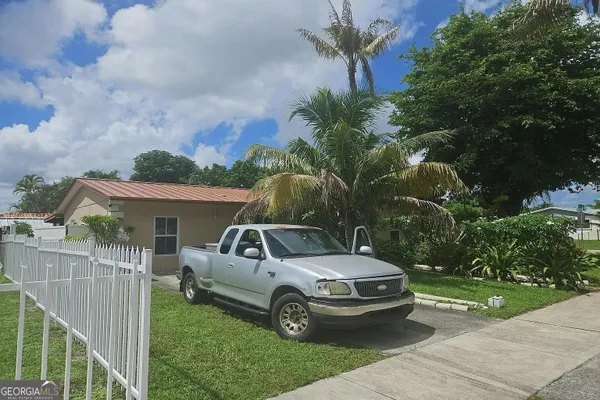 20050 NW 33RD AVE