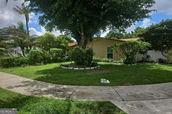 20050 NW 33RD AVE