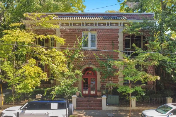 741 FREDERICA ST 1