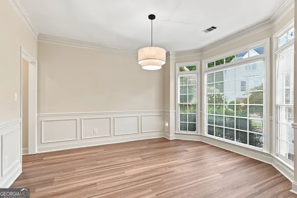 2485 CHESTNUT LNDG