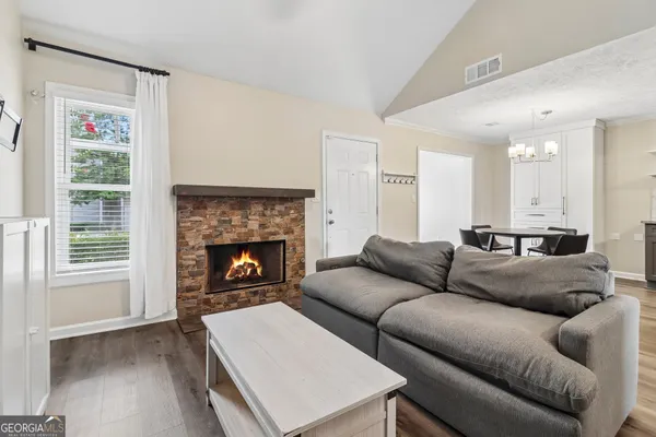 1605 HOMESTEAD TRL