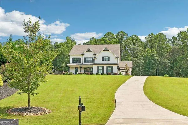 4060 SILVERSTONE DR
