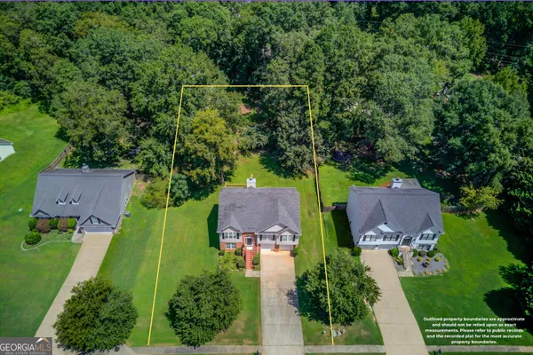 1143 AUGUSTINE DR