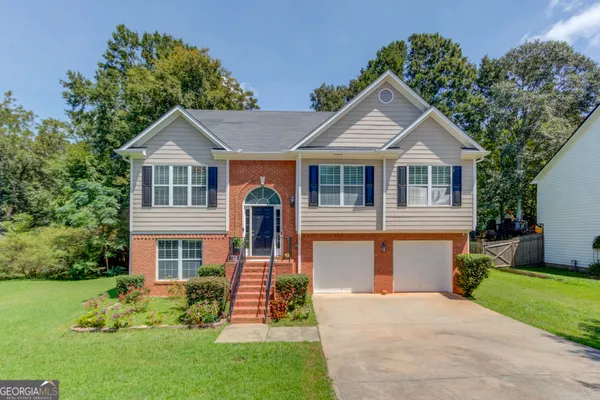 1143 AUGUSTINE DR