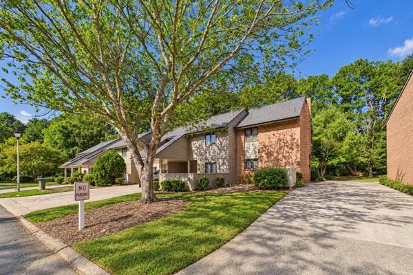 2483 CEDAR CANYON RD 2483