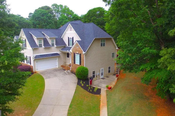 194 PALMER CT