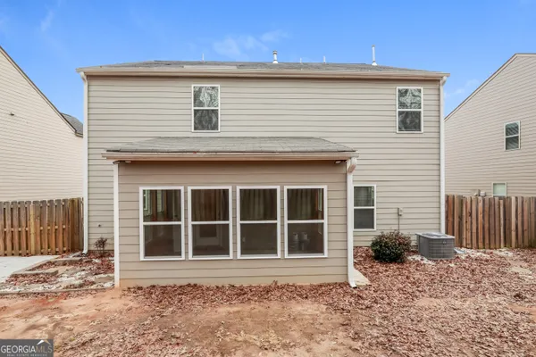 2301 FOXY DR