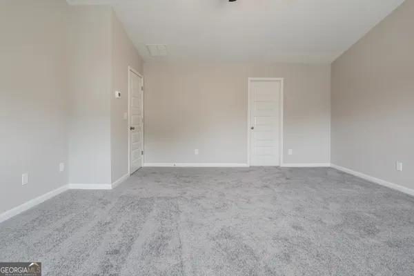 2301 FOXY DR