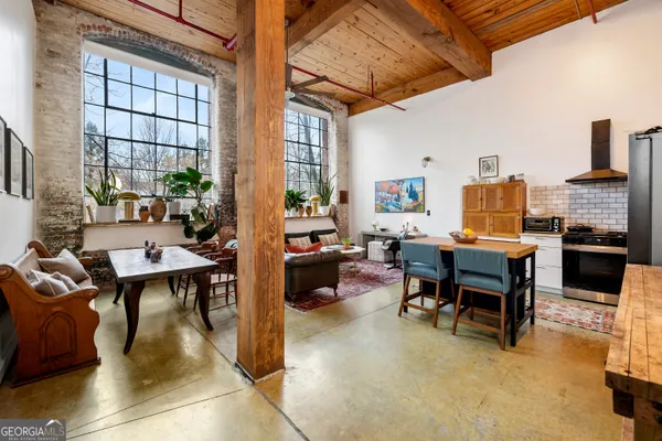 170 BOULEVARD SE H226