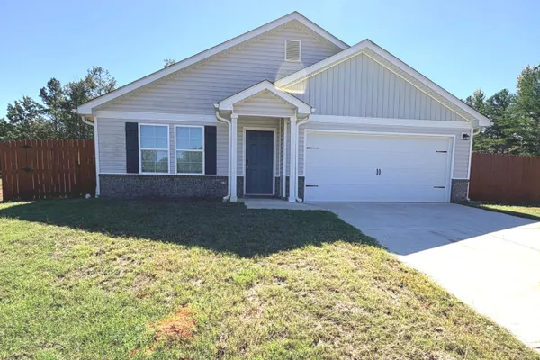 100 RED OAK DR