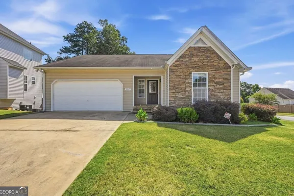 207 PROVIDENCE DR