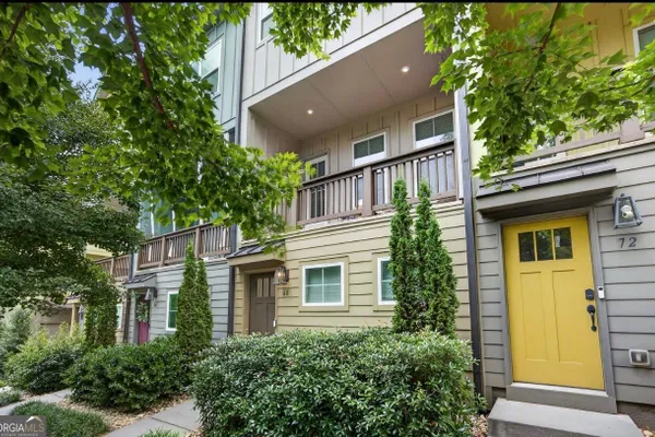 68 ADORE CT