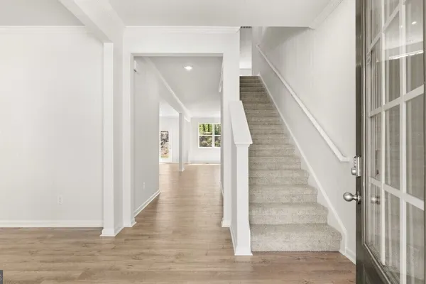 46 HAMPSHIRE CT