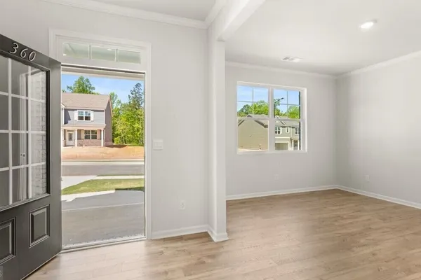 46 HAMPSHIRE CT