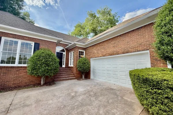 3607 HAMPSTEAD LN