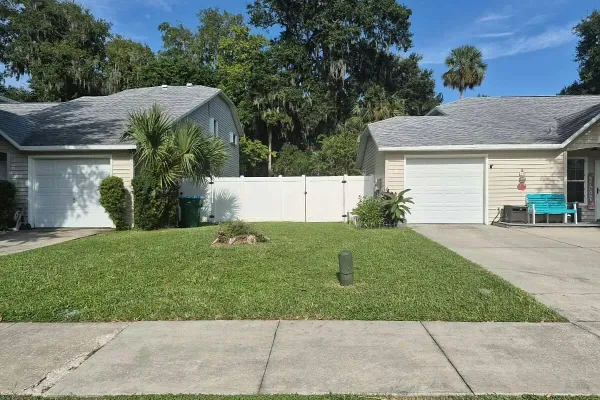 1035 GRAND HICKORY CIR
