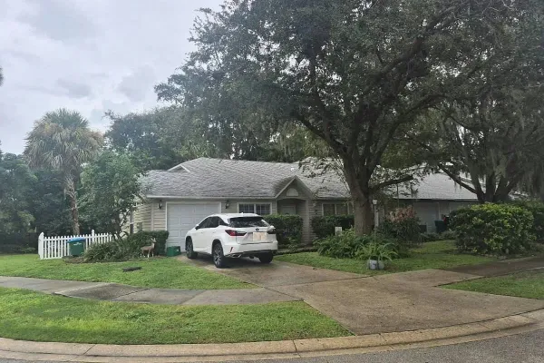 1035 GRAND HICKORY CIR