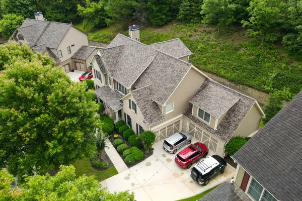 704 SIENNA VALLEY DR